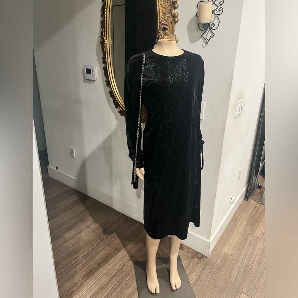 Beutiful velvet dress size L ✨👗